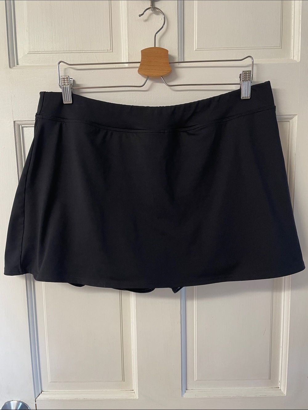 Lands’ End black swim skirt with undershorts women’s size 16W